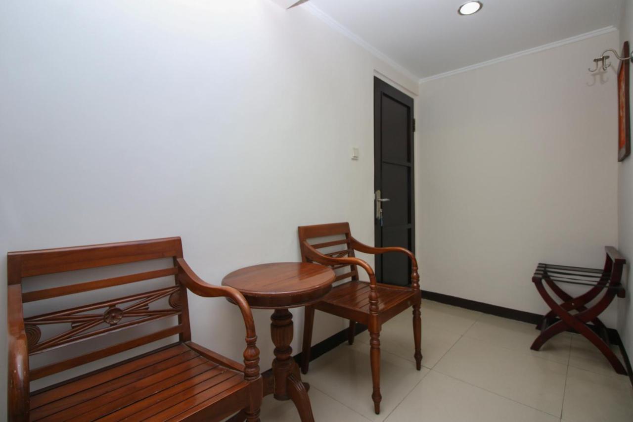 Sky Hotel Buah Batu 1 Bandung Exterior foto